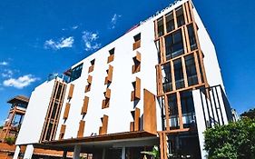 โรงแรม วี เทอมินัล